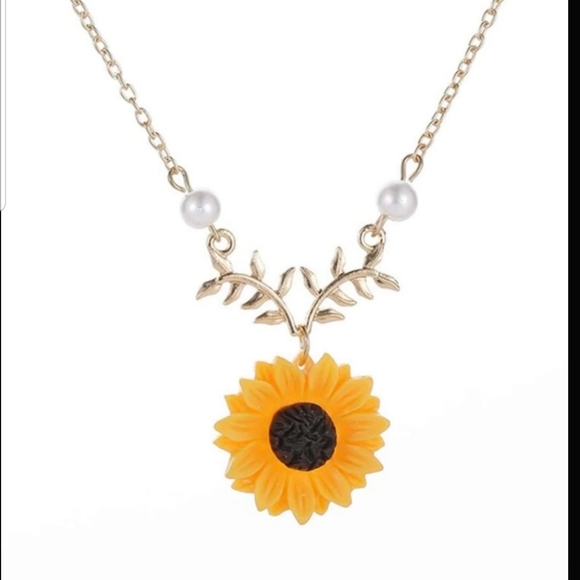 ◇Danielle◇ Sunflower Necklace - Picture 3 of 3